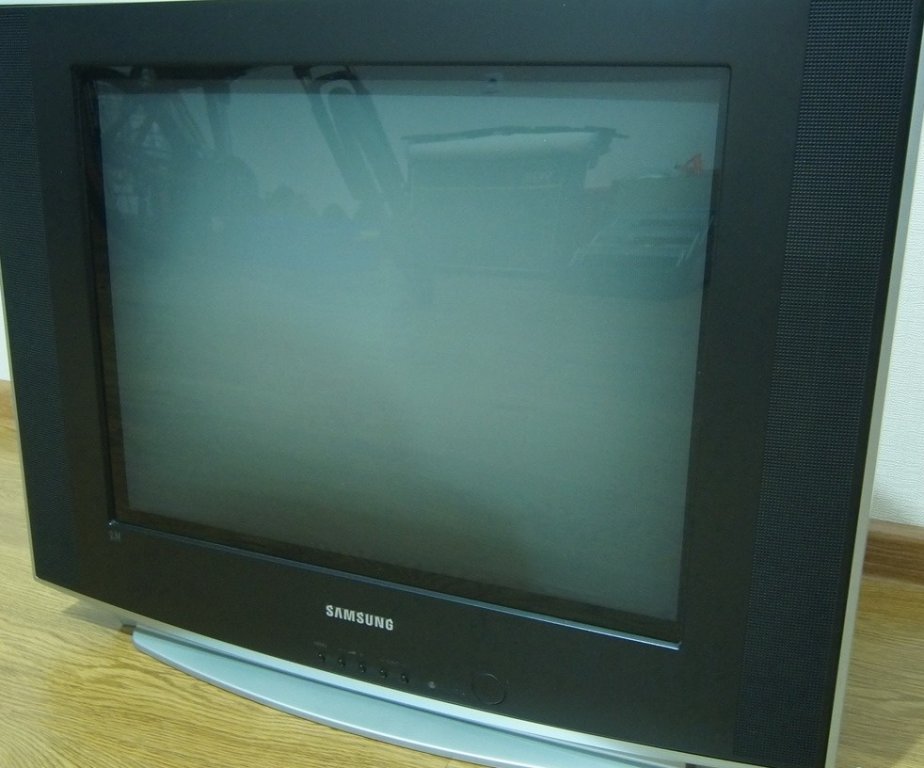 Телевизор самсунг в новосибирске. Samsung 21 дюйм кинескопный. ЭЛТ телевизор LG 21 дюйм. Телевизор самсунг 21 ЭЛТ. ЭЛТ телевизор Samsung 21 дюйм.