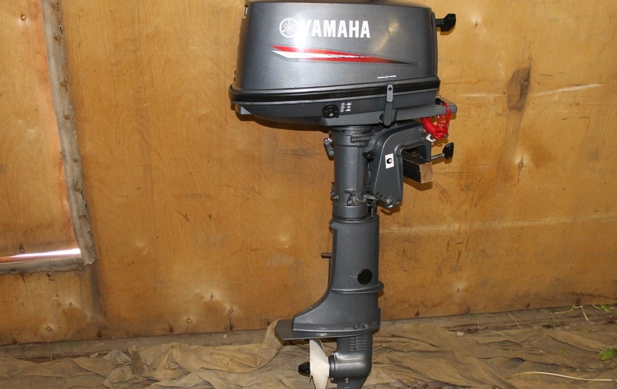 Лодочный мотор yamaha 20cm