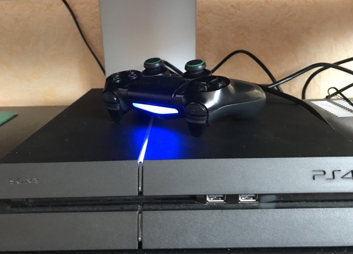 4 avito. Sony PLAYSTATION 4 авито. PLAYSTATION 4 Slim авито. Приставка пс4 на авито. PLAYSTATION 4 Avito.