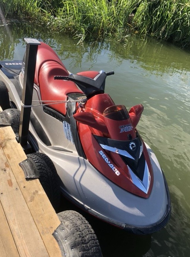 Sea-doo rxp-xrs 300 2022. Brp rxp 255. С. Гидроцикл brp rxt 215. Гидроцикл rxt.