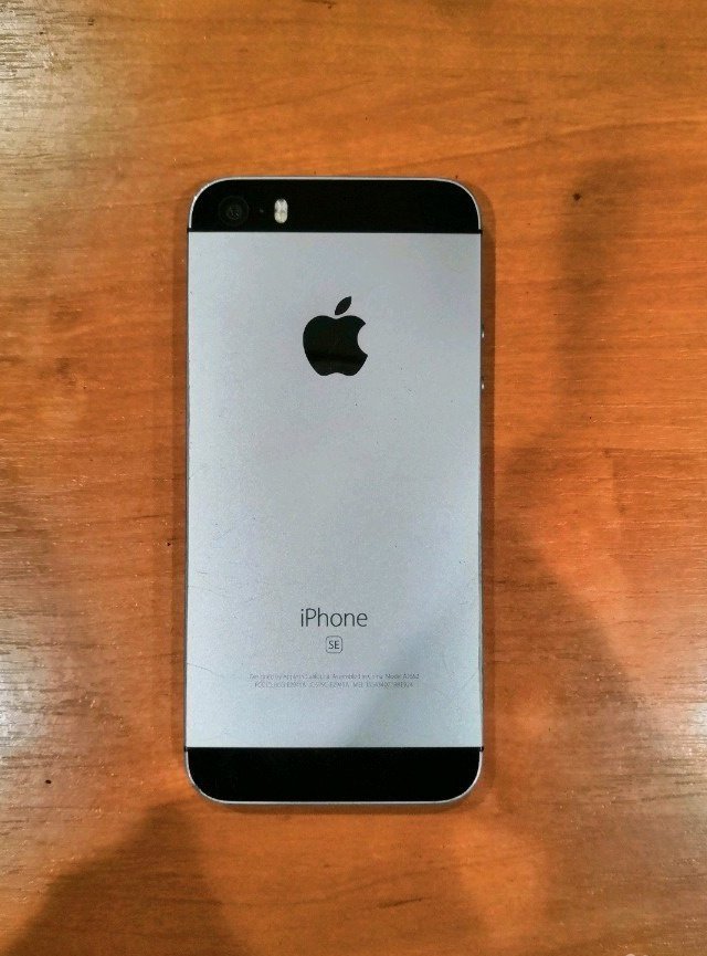 Iphone краснодар. Айфон 5 se на 16 гигабайт. Яблоко Краснодар айфон. Айфон se Краснодар. Айфон се не включается.