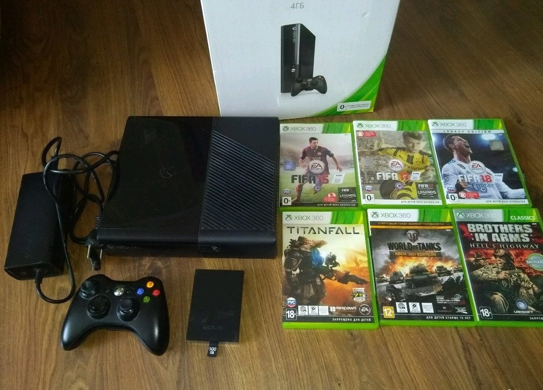 Авито приставки. Игровые диски на Xbox 360 e. ЖД хбокс 360. Игровая приставка хбокс с диском. Игры на Xbox 360е.