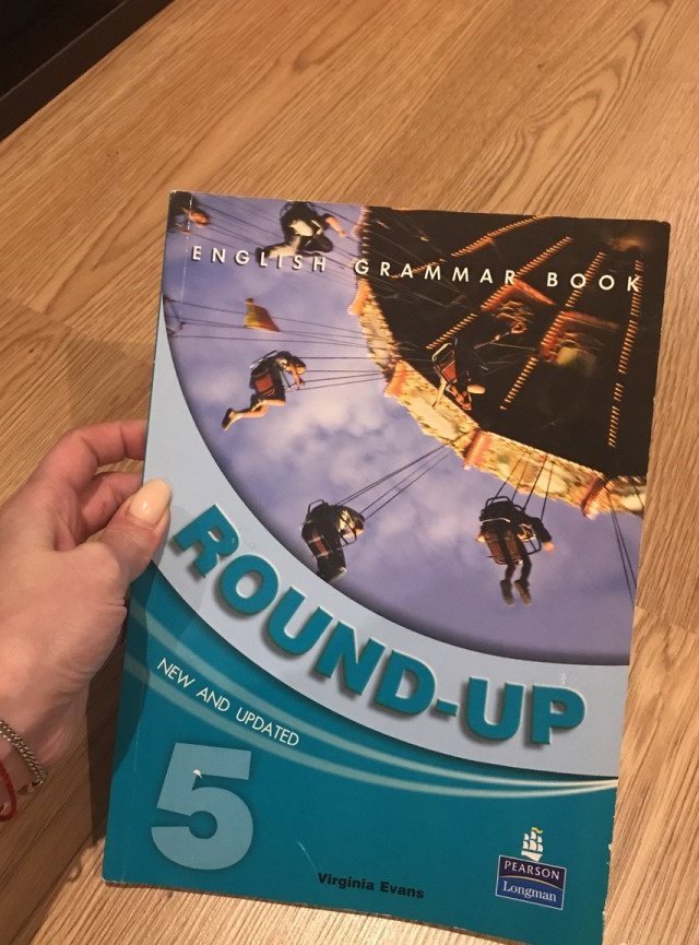 Up up student's book. Вирджиния Эванс Round up. Учебник Round up. Round up 5. Учебник New Round up 5.