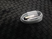 Продам кабель в Москве, Оригинальны провод lighting Apple iPhone iP Разбил свой