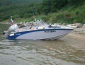 Продам лодку в Судаке, Продается лодка моторная UMS 520 цельносварная 2010 г, в, сплав