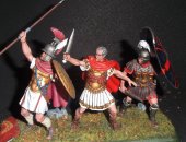 Продам коллекцию в Иванове, Оловянная миниатюра Цезарь в битве при Мунде
