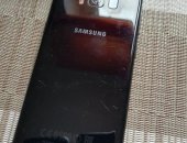 Продам смартфон Samsung, классический в Симферополе, galaxy s8 в отличном состоянии