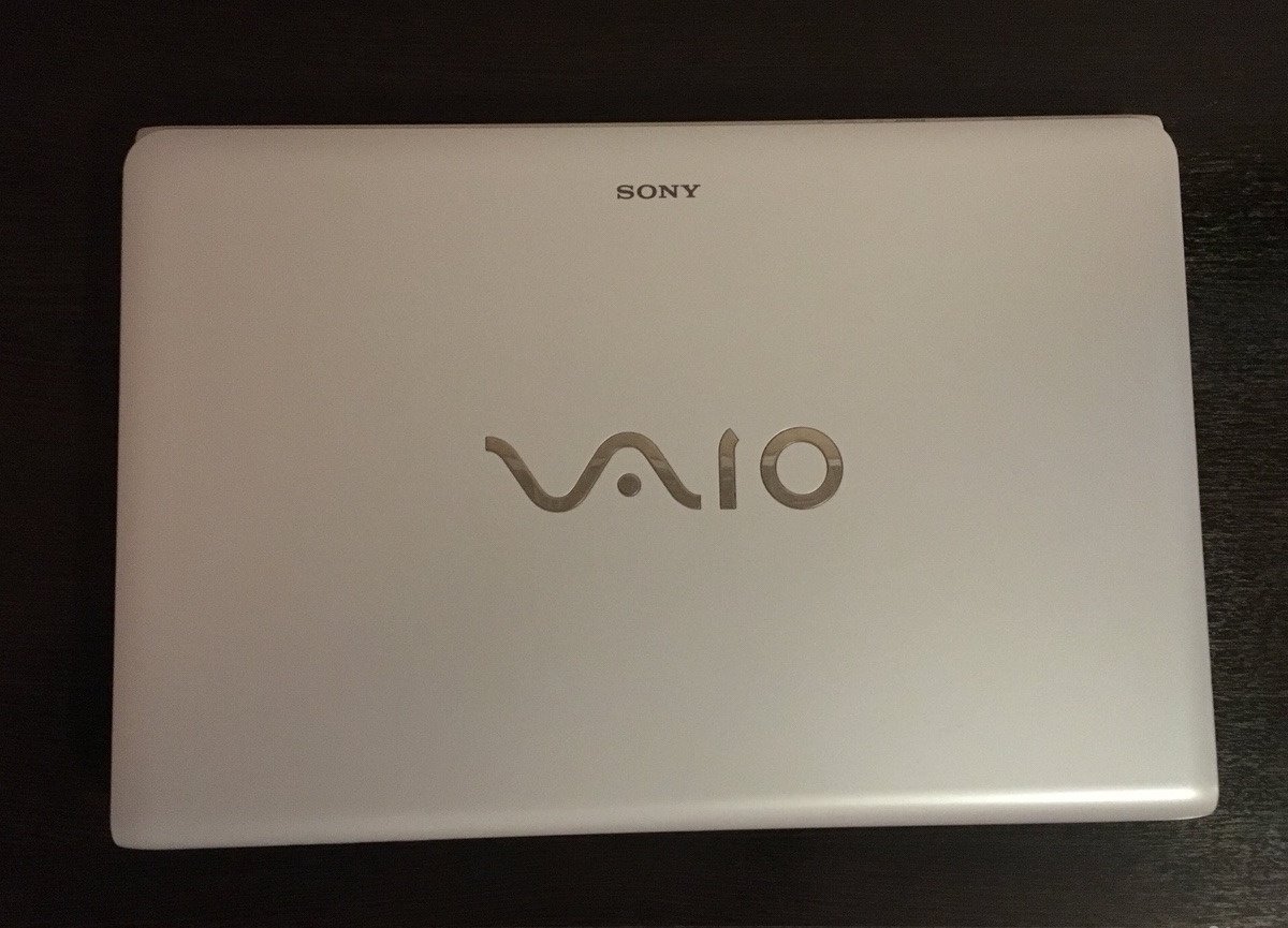 Sony 120. Sony VAIO 1711q1rw. Sve141. Sony sve14135ycw. Редко ноут 10 про.