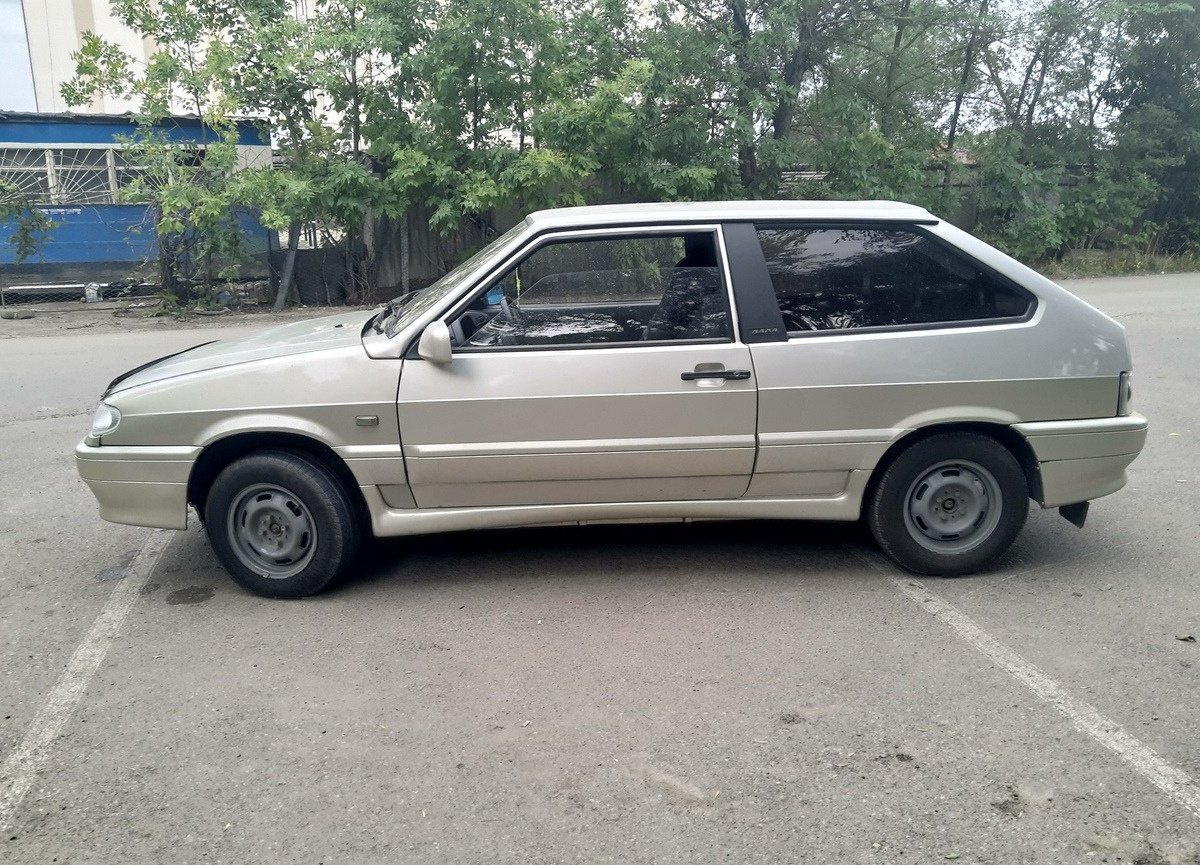 Ваз московская область. Lada Samara (ВАЗ-2113. ВАЗ 2113 купе. 77 ВАЗ 2113. Lada Samara 1985 бежевая.