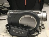 Продам видеокамеру в Великом Новгороде, Sony DCR-DVD505E - цифровая