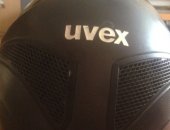 Продам в Москве, Uvex шлем для верховой езды, Козырёк усажен на клей Каркас шлема без
