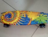 Продам скейтборд в Сургуте, Скейт размер 56х14, 5см с принтом колеса светящиеся
