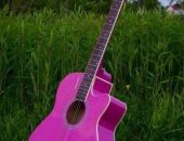 Продам гитару в Твери, Гламурная розовая гитара вызовет Мимимишки у любой творческой