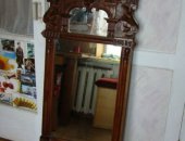 Продам антиквариат в Перми, Антикварное зеркало в деревянной резной раме, ХIХ век