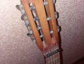 Продам гитару в Омске, Акустическая гитара, 7 струнная гитара переделана под 6 струн