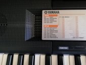 Продам пианино в Москве, Была не долго в использовании, синтезатор встроенная акустика