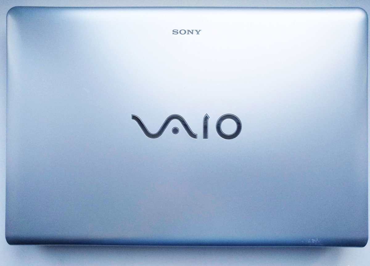 Sony vaio svf152a29v. Ноутбук сони Вайо svf152a29v. Sony VAIO svf157. Svf152a29v Sony модель.