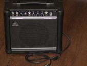 Продам комбик-процессор в Санкт-Петербурге, Комбик клавишный Behringer Ultratone KT108
