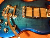 Продам гитару в Магнитогорске, Гитара куплена в Музторге в 2013 году, редкая и почти