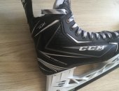 Продам коньки в Москве, хоккейные CCM 70K размер 7ЕЕ! Играл в них 2 раза, не подошел