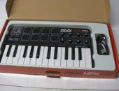 Продам пианино в Томске, MIDI-клавиатура Клавиш: 25, уменьшенные Интерфейс USB для