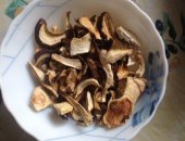 Продам в Ухте, сушенные грибы: Белый, лисички, моховик, Белый 250р за 50гр Лисичка 200р