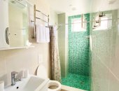 Продам гостиница, 250 м2 в Посёлоке Городского Типе Сириусе, м2 на участке 4 сот